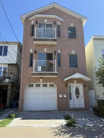 28 Leonard Street Jersey City NJ 07307