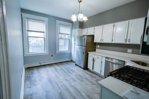 108 West 42nd Street Bayonne NJ 07002