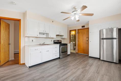 39 West 51st Street Bayonne NJ 07002