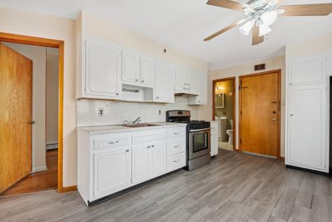 39 West 51st Street Bayonne NJ 07002