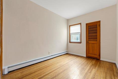 39 West 51st Street Bayonne NJ 07002