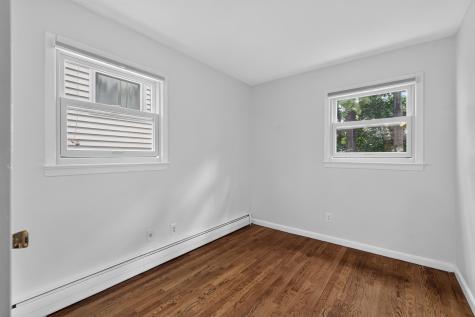696 Avenue E Bayonne NJ 07002