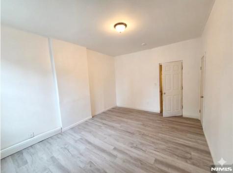 20 North 7th Street Paterson NJ 07522