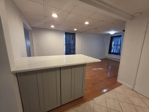 476 Avenue E Bayonne NJ 07002