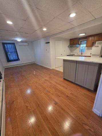476 Avenue E Bayonne NJ 07002