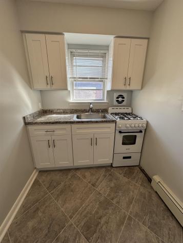 325 Essex Street Hackensack NJ 07601