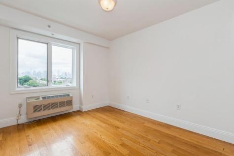 125 43rd Street Union City NJ 07087