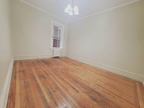 7612 Park Avenue North Bergen NJ 07047
