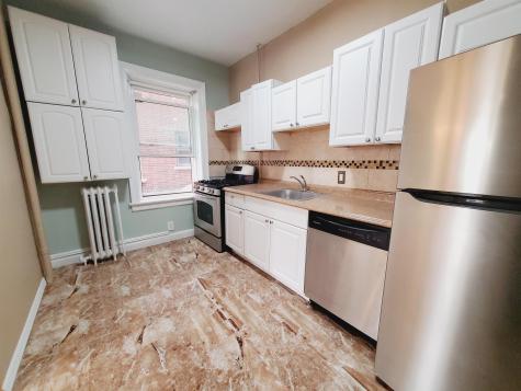 7612 Park Avenue North Bergen NJ 07047