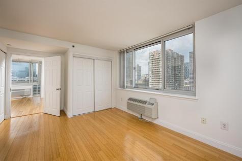 20 2nd Street Jersey City NJ 07302