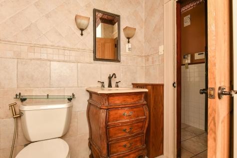610 Columbia Avenue North Bergen NJ 07047