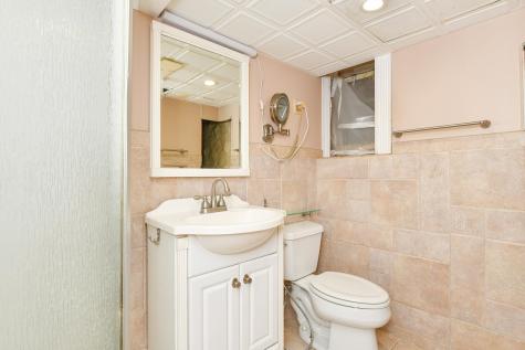 610 Columbia Avenue North Bergen NJ 07047