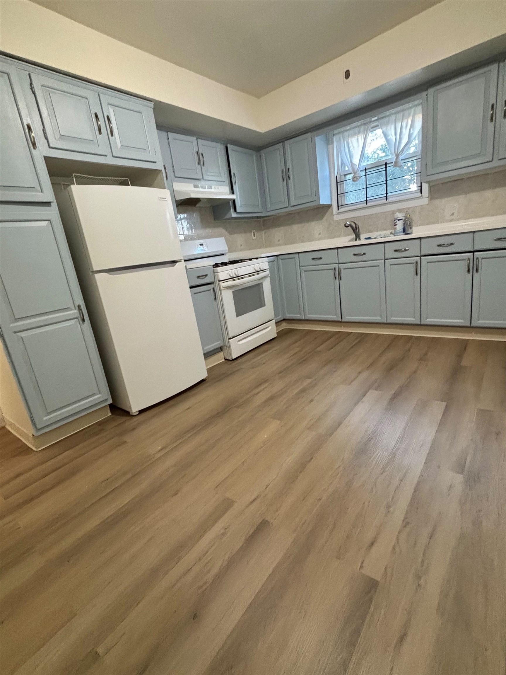 481 Avenue E Bayonne NJ 07002