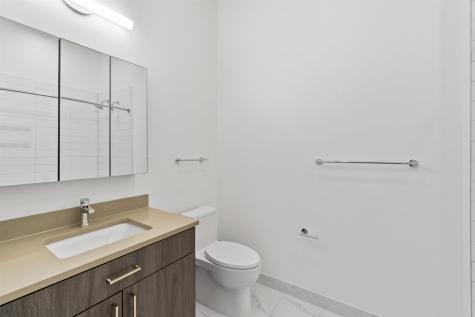 260 Avenue E Bayonne NJ 07002
