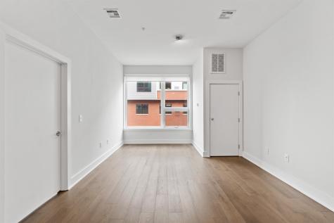 260 Avenue E Bayonne NJ 07002