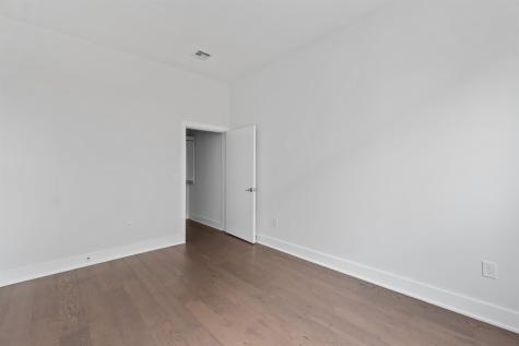 260 Avenue E Bayonne NJ 07002