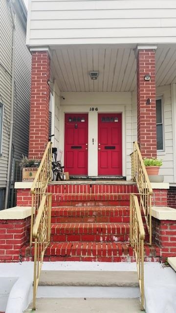 186 Avenue C Bayonne NJ 07002