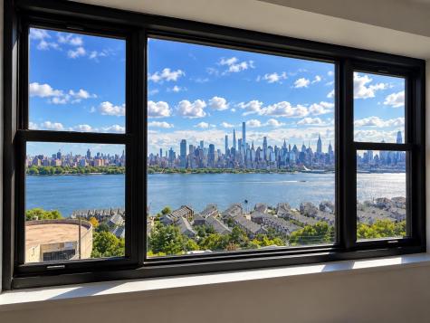 6515 Boulevard East West New York NJ 07093