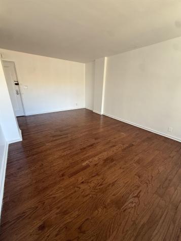 6515 Boulevard East West New York NJ 07093