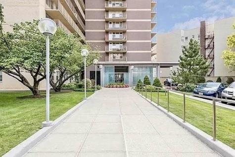 6040 Boulevard East West New York NJ 07093