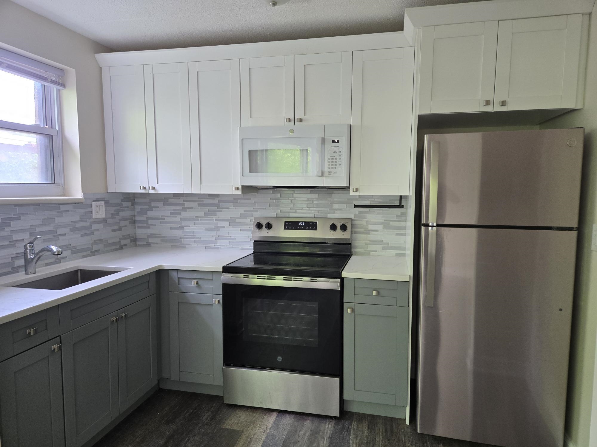 685 Prospect Avenue Fairview NJ 07002
