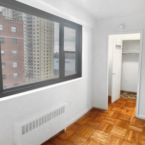 6515 Boulevard East West New York NJ 07093