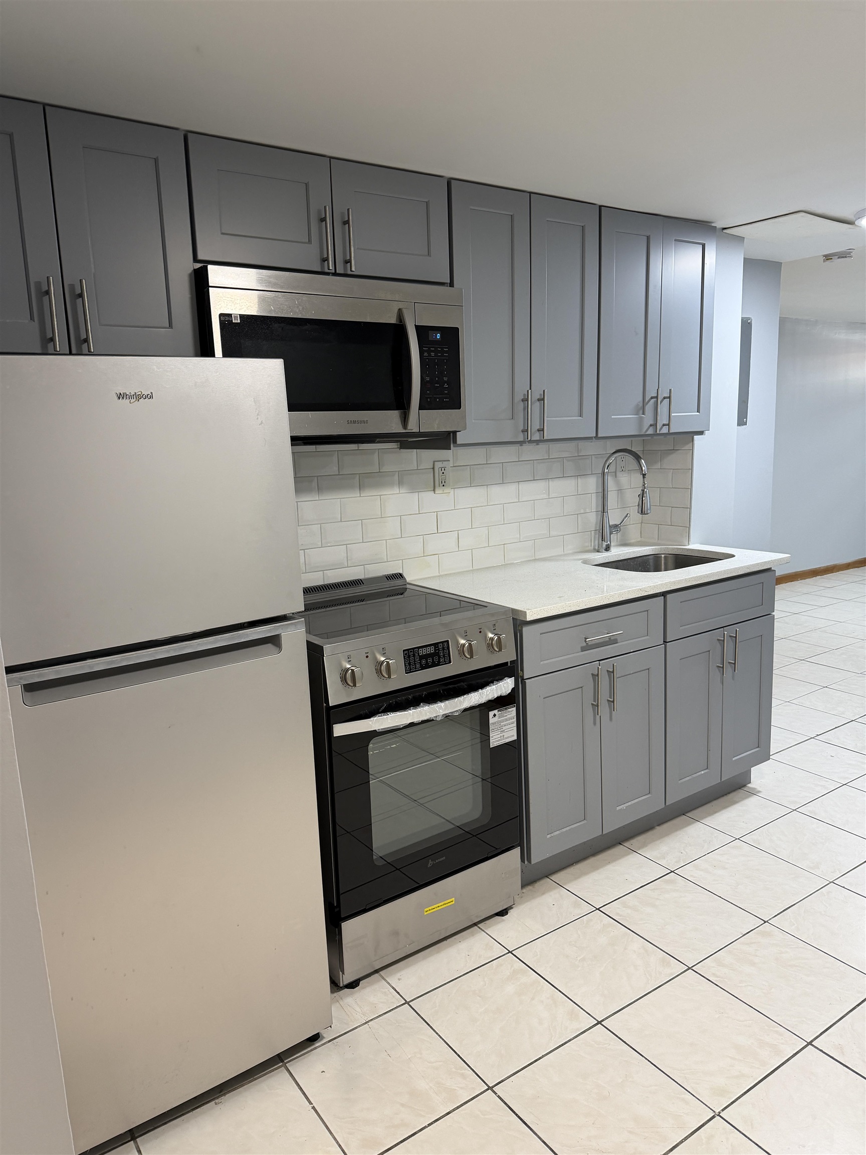 165 Vroom Street Jersey City NJ 07306