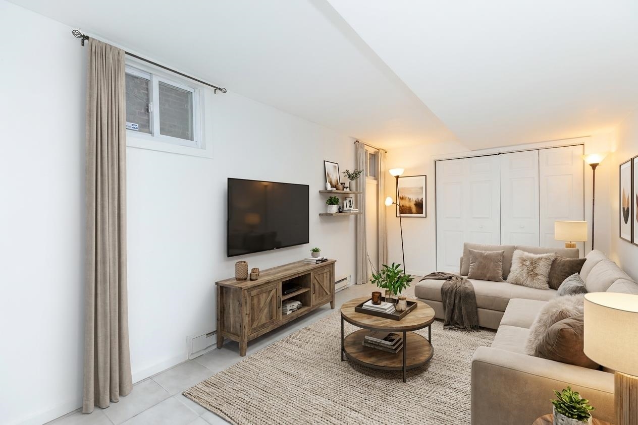 121 67th Street West New York NJ 07093