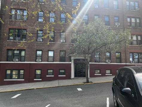 331 79th Street North Bergen NJ 07047