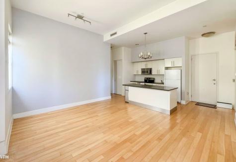 4 Beacon Way Jersey City NJ 07302