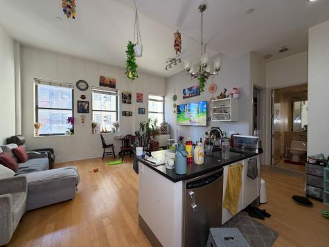 4 Beacon Way Jersey City NJ 07302