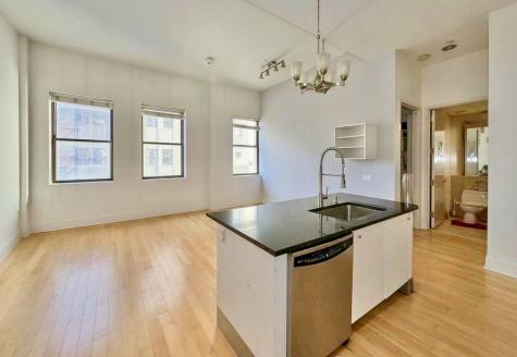4 Beacon Way Jersey City NJ 07302