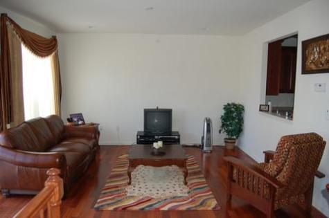 5 Carpenter Court Jersey City NJ 07305