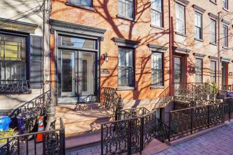 625 Bloomfield Street Hoboken NJ 07030
