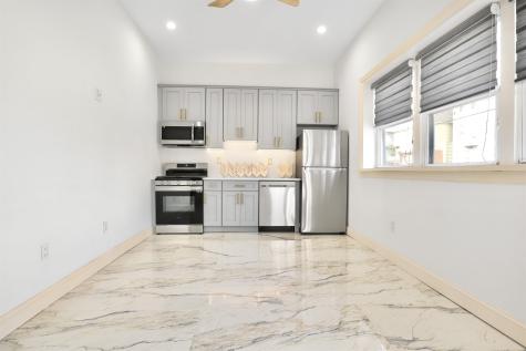 498 Avenue A Bayonne NJ 07002