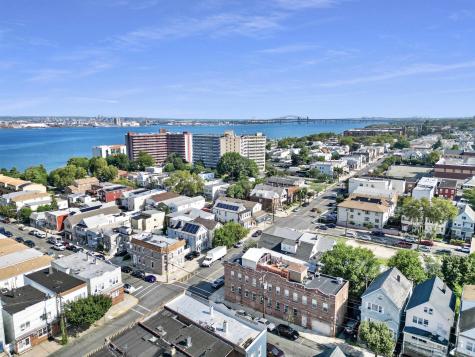 498 Avenue A Bayonne NJ 07002