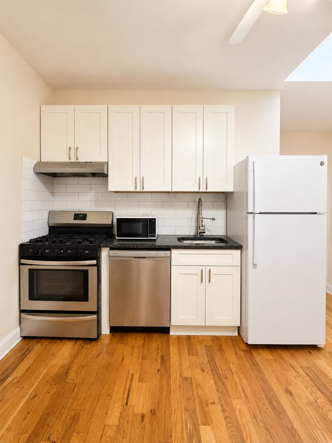 31 Hopkins Avenue Jersey City NJ 07306