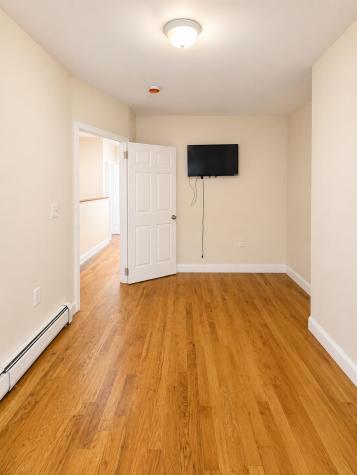 31 Hopkins Avenue Jersey City NJ 07306