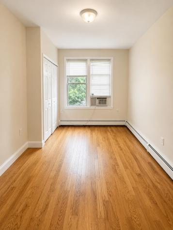 31 Hopkins Avenue Jersey City NJ 07306