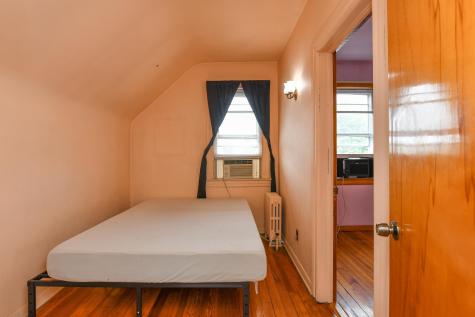 241 Maple Street Secaucus NJ 07094