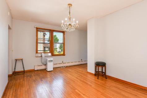 241 Maple Street Secaucus NJ 07094