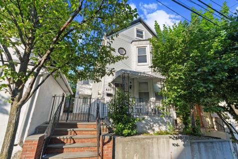 637 36th Street Union City NJ 07087