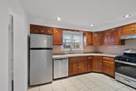 637 36th Street Union City NJ 07087