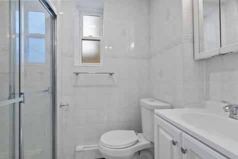 637 36th Street Union City NJ 07087