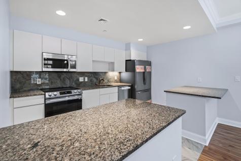 207 Shearwater Court West Jersey City NJ 07305