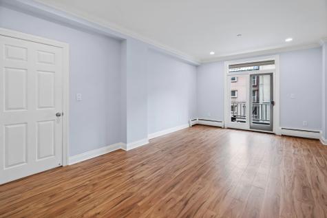 207 Shearwater Court West Jersey City NJ 07305