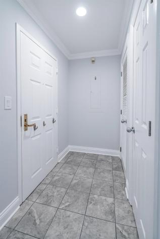 207 Shearwater Court West Jersey City NJ 07305