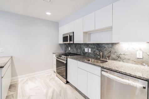 207 Shearwater Court West Jersey City NJ 07305