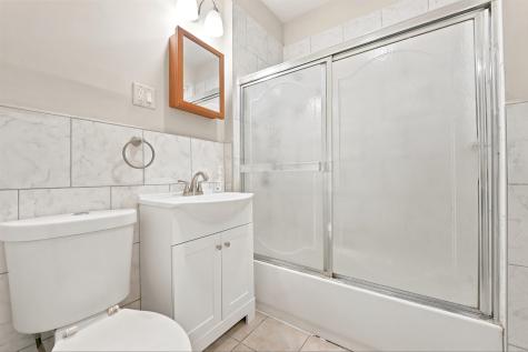 212 Avenue B Bayonne NJ 07002