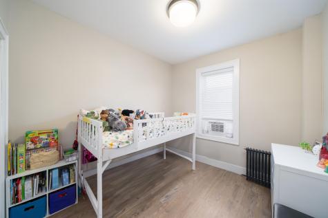 12 Oak Street Weehawken NJ 07086